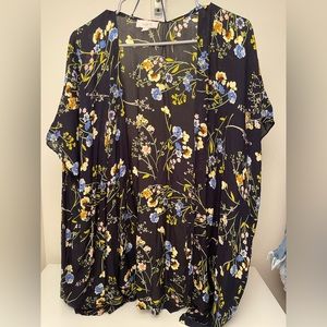 LOFT Navy Floral Light weight coverup